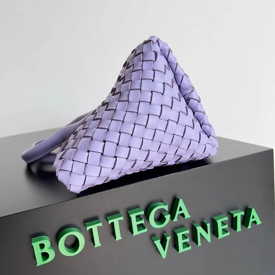 All categories 💚 Authentic bags 💚 BV 2025 new BV handbags